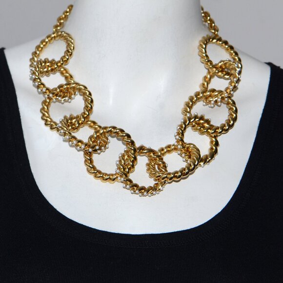 Oscar de la Renta Faux Pearl Rope Necklace - Picture 1 of 6